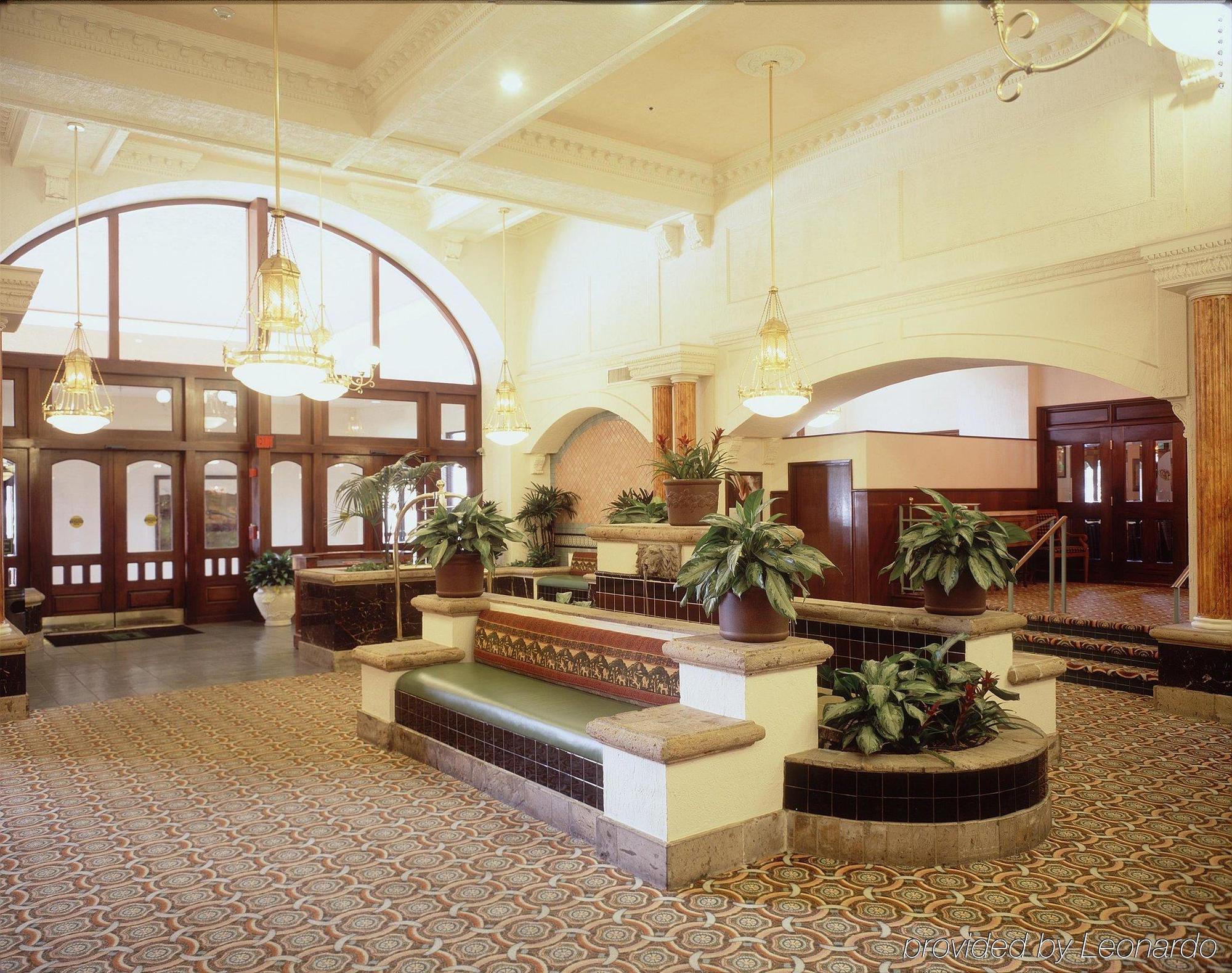 Embassy Suites Dallas - Dfw International Airport South Irving Interior photo